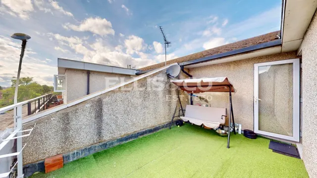 Wessex Lane, Greenford, UB6, photo 2