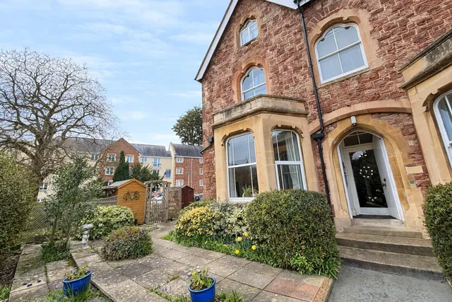 Blenheim Road, Minehead, TA24, photo 1