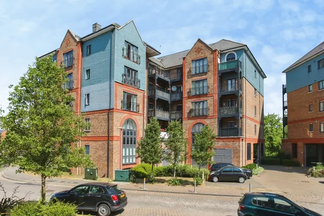 Medway Wharf Road, Tonbridge, TN9, photo 1