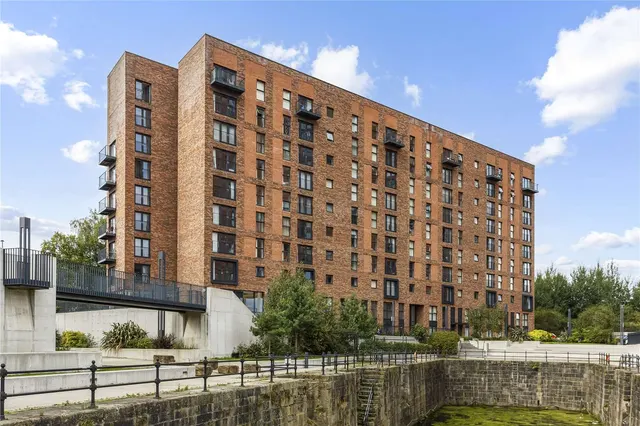 Ordsall Lane, Salford, M5, photo 1