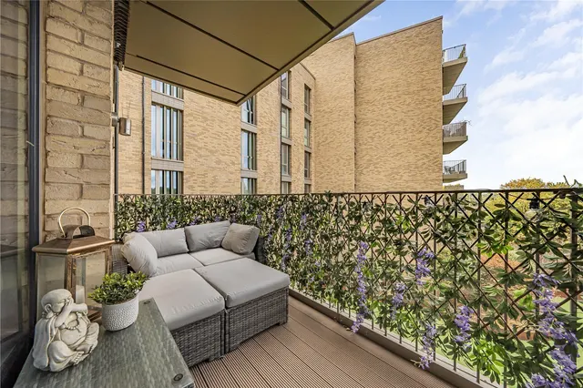 Garnet Place, West Drayton, UB7, photo 2