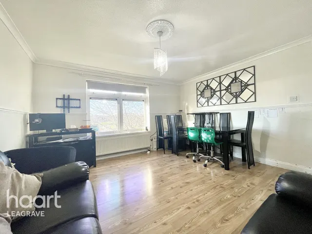 Denham Close, Luton, LU3, photo 3
