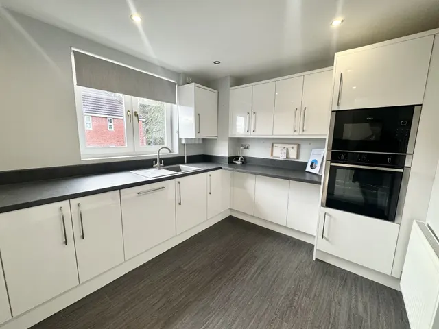 Photo 2 — Middlewood Drive East, S6 1RW
