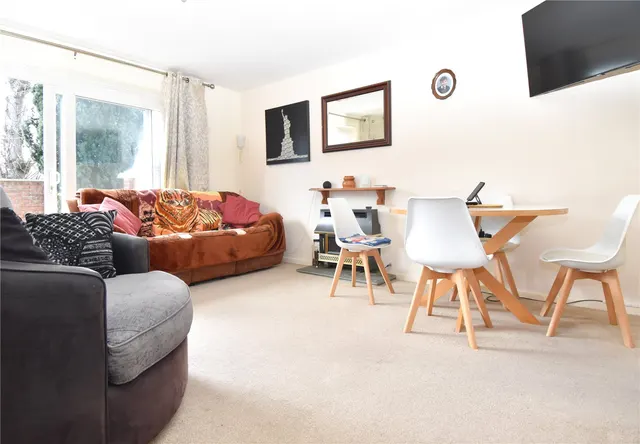 Photo 2 — Feckenham Road, Astwood Bank, Redditch, Worcestershire, B96 6DS