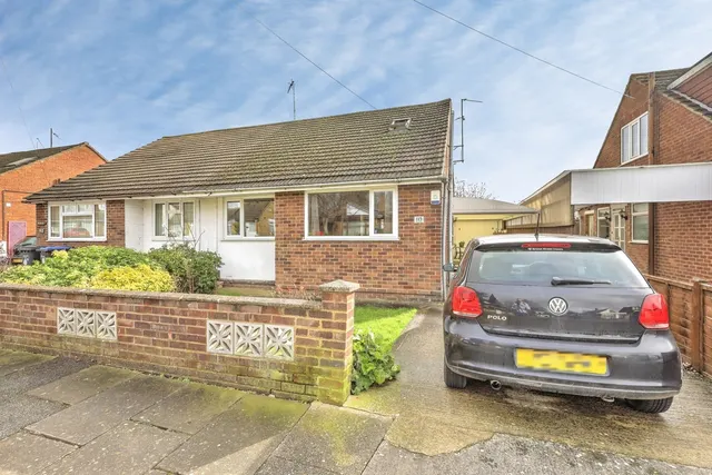 Coppice Drive, Northampton, Northamptonshire, NN3, photo 1