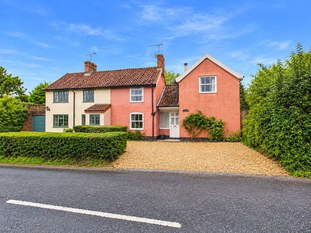 Ipswich Road, Charsfield, IP13, photo 1
