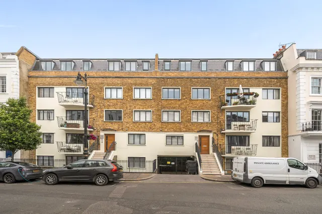 2a Clarion House, 37-45 Moreton Place, London, photo 1