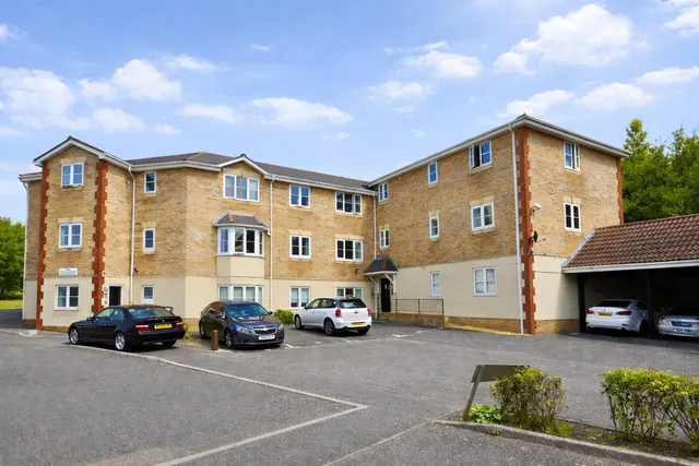 Burrows Chase, Waltham Abbey, EN9, photo 1