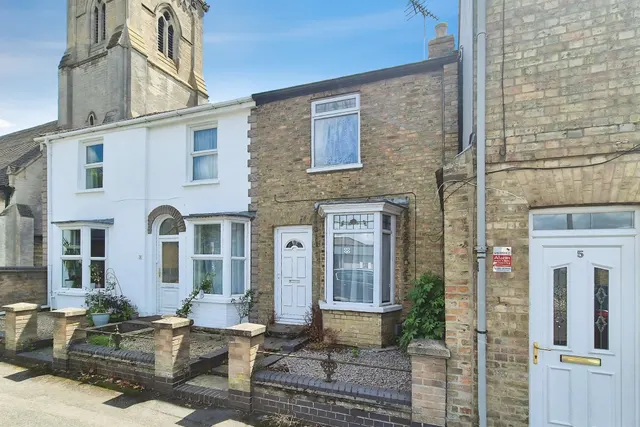 High Street, Eye, PE6, photo 1