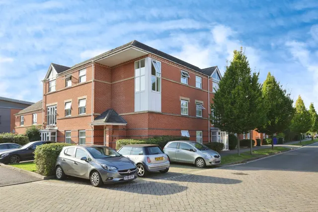 Alma Road, Banbury, photo 1