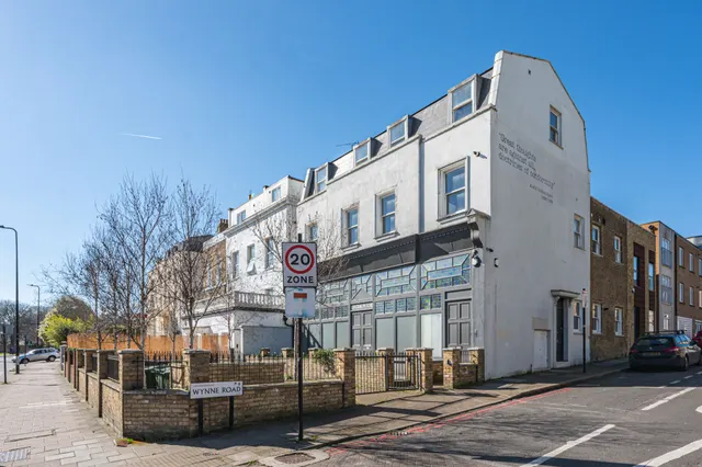 Photo 3 — Flat 1 Liberal House, 322 Brixton Road, London
