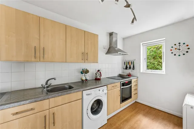Photo 2 — Gopsall Street, London, N1