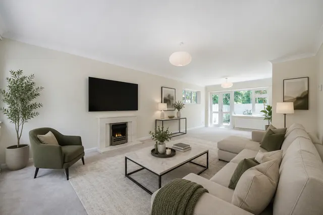 Photo 3 — Cedar Close, Epsom, KT17