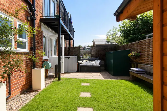 Dover House Road, London, SW15, photo 3