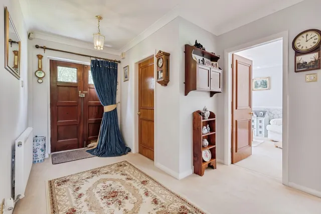 Thorneyholme Close, Lostock, BL6, photo 3