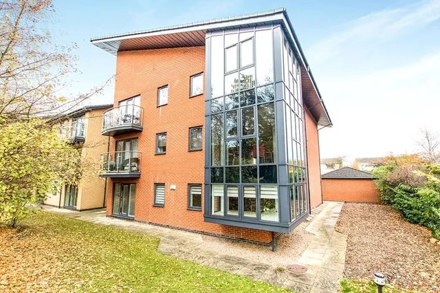 Manton Road, Lincoln, Lincolnshire, LN2, photo 1