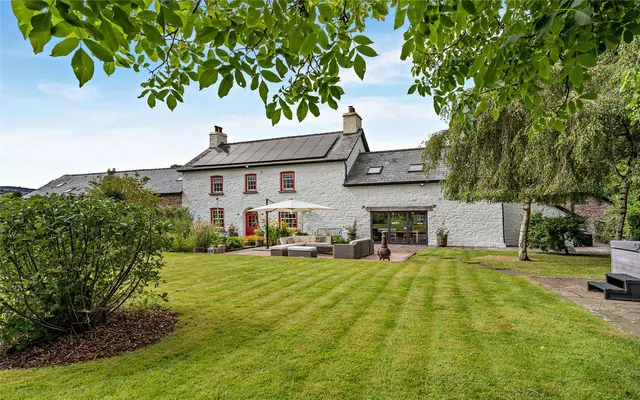 Cradoc, Brecon, Powys, LD3 9NY, photo 1