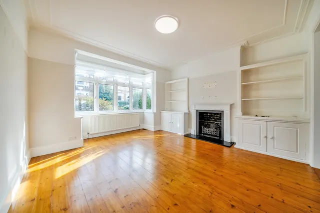 Broomwood Road, Battersea, SW11, photo 3