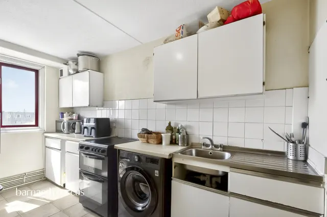 Gloucester Road, London, N17, photo 3