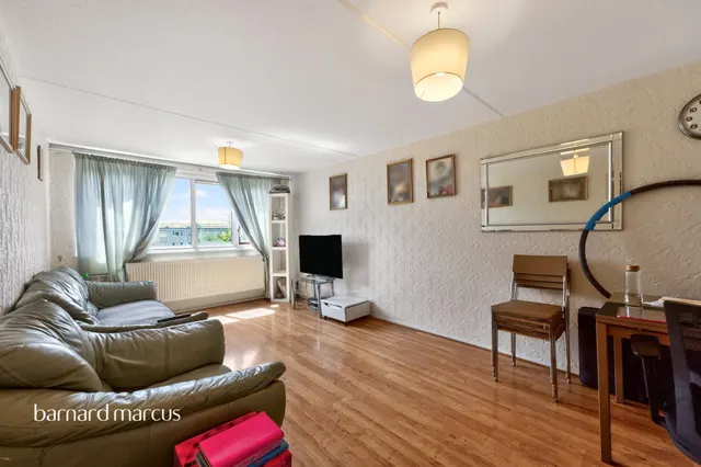 Gloucester Road, London, N17, photo 2