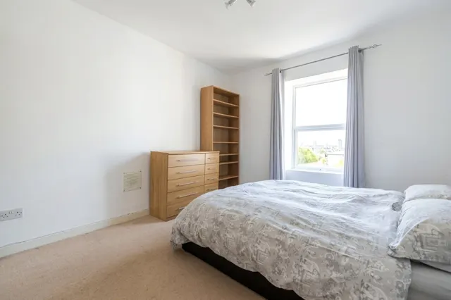 Whiteladies Road, Bristol, BS8, photo 3