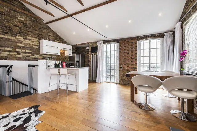 Victoria Mews, Hoxton, E2, photo 3