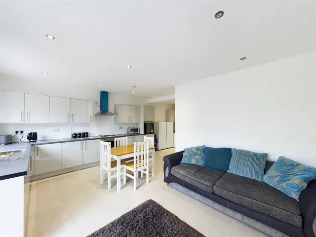 Lower Road, Beeston, NG9, photo 2