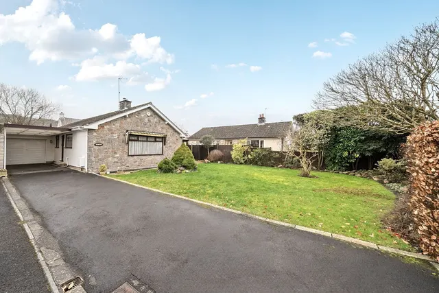 Barrows Park, Cheddar, BS27, photo 1