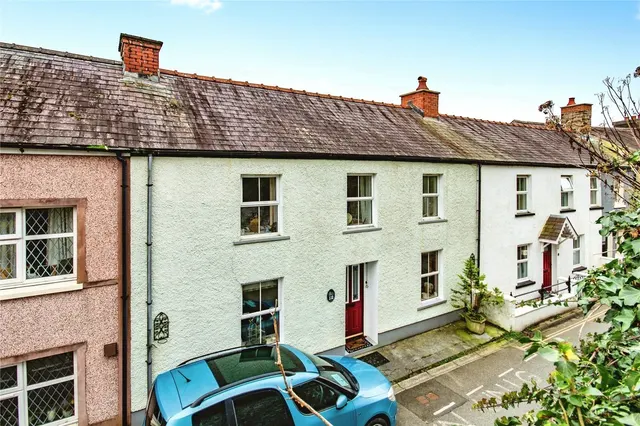 Church Street, Llandeilo, SA19, photo 1