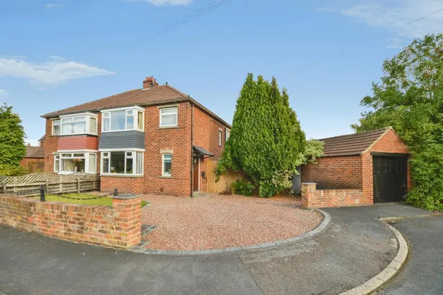 Queens Drive, Stokesley, TS9, photo 1