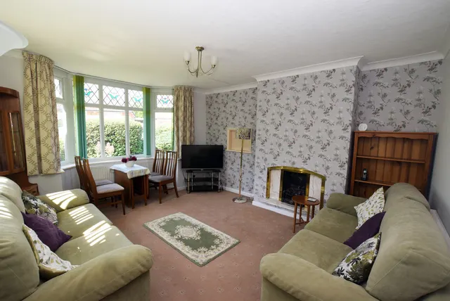 Barnfield Crescent, Wellington, TF1, photo 3