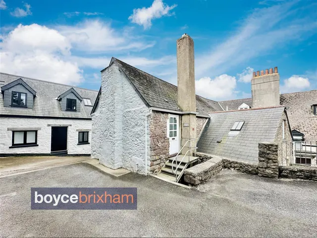Drew Street, Brixham, photo 1