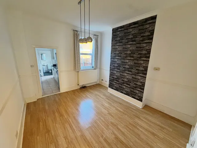 Kentwood Road, Nottingham, NG2, photo 3