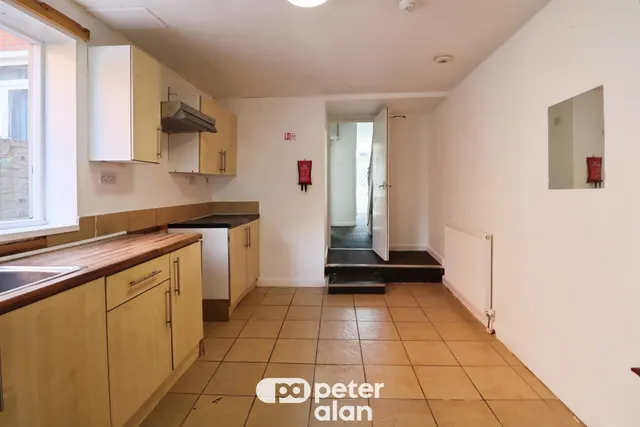 Hinton Street, Cardiff, CF24, photo 2