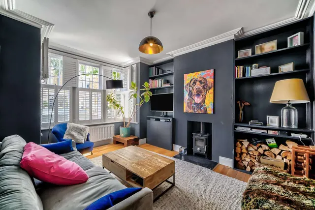 Photo 2 — Cedar Road, Teddington, TW11 9AL
