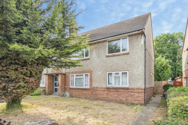Photo 2 — Grange Road, Harwich