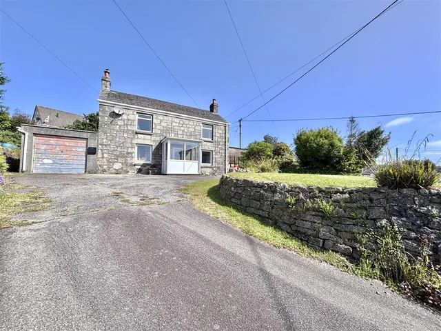 Tregonissey Road, St. Austell, photo 1
