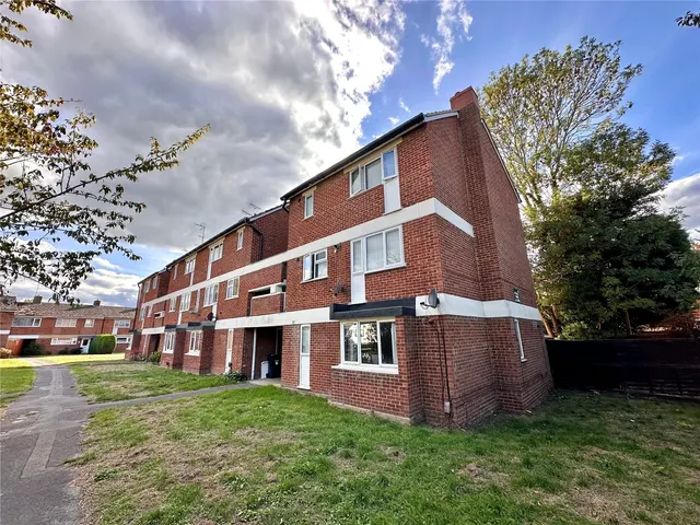 Ormonde Road, Wokingham, RG41, photo 1