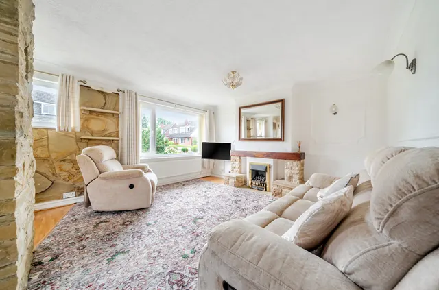 Hall Park Avenue, Horsforth, LS18, photo 2