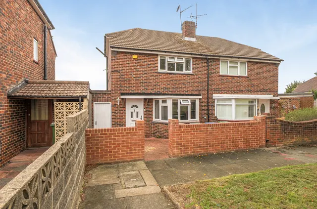 Cumbrian Avenue, Bexleyheath, DA7, photo 2