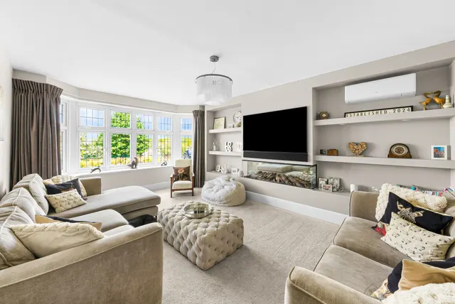 Wild Rose Drive, Harrogate, HG1, photo 3