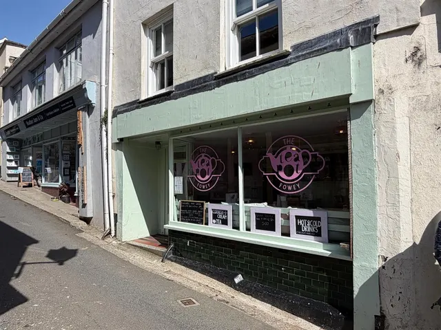 Lostwithiel Street, Fowey, photo 1