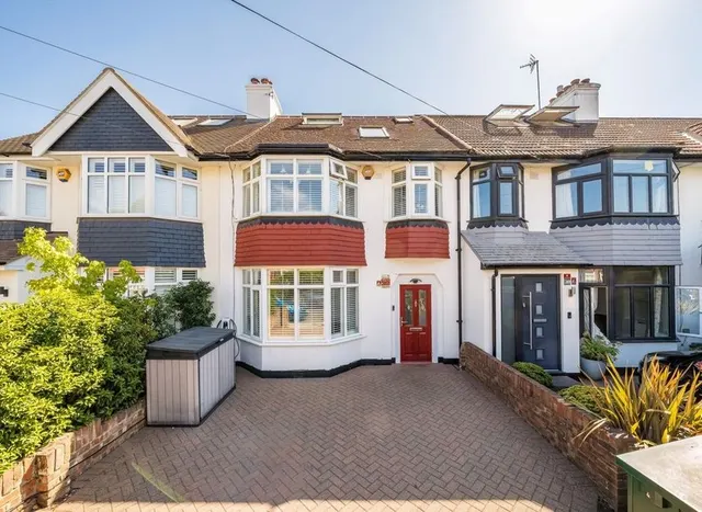 Heathfield North, Twickenham, TW2, photo 1
