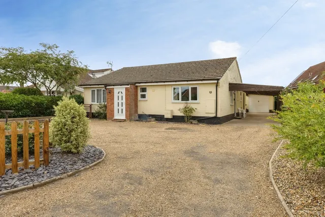 Hargham Road, Attleborough, Norfolk, NR17, photo 1