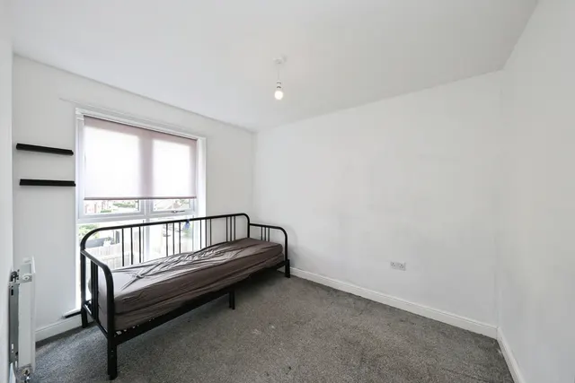 Photo 2 — Whiteley Field Lane, SHEFFIELD, South Yorkshire, S6
