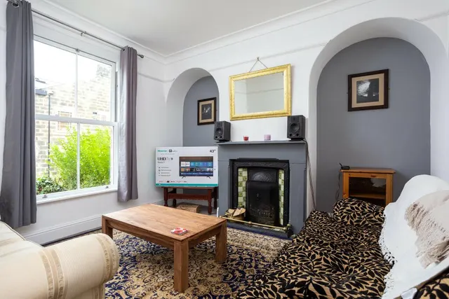 Park Terrace, Far Headingley, LS6, photo 2
