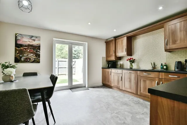 Photo 2 — Lawnhurst Avenue, Manchester, M23
