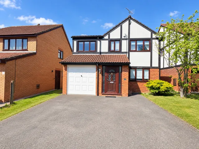 St. Ives Close, Nailsea, BS48, photo 1