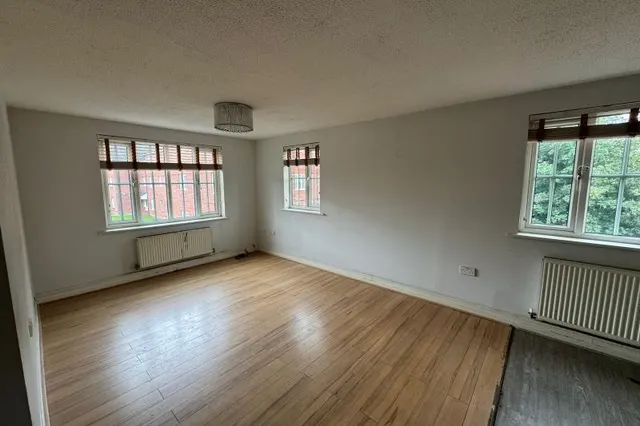 Lloyd Road, Levenshulme, M19, photo 2