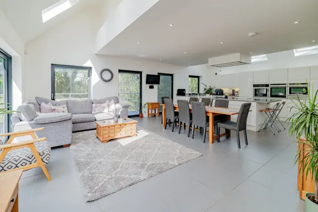 Cilcain Road, Pantymwyn, CH7, photo 1